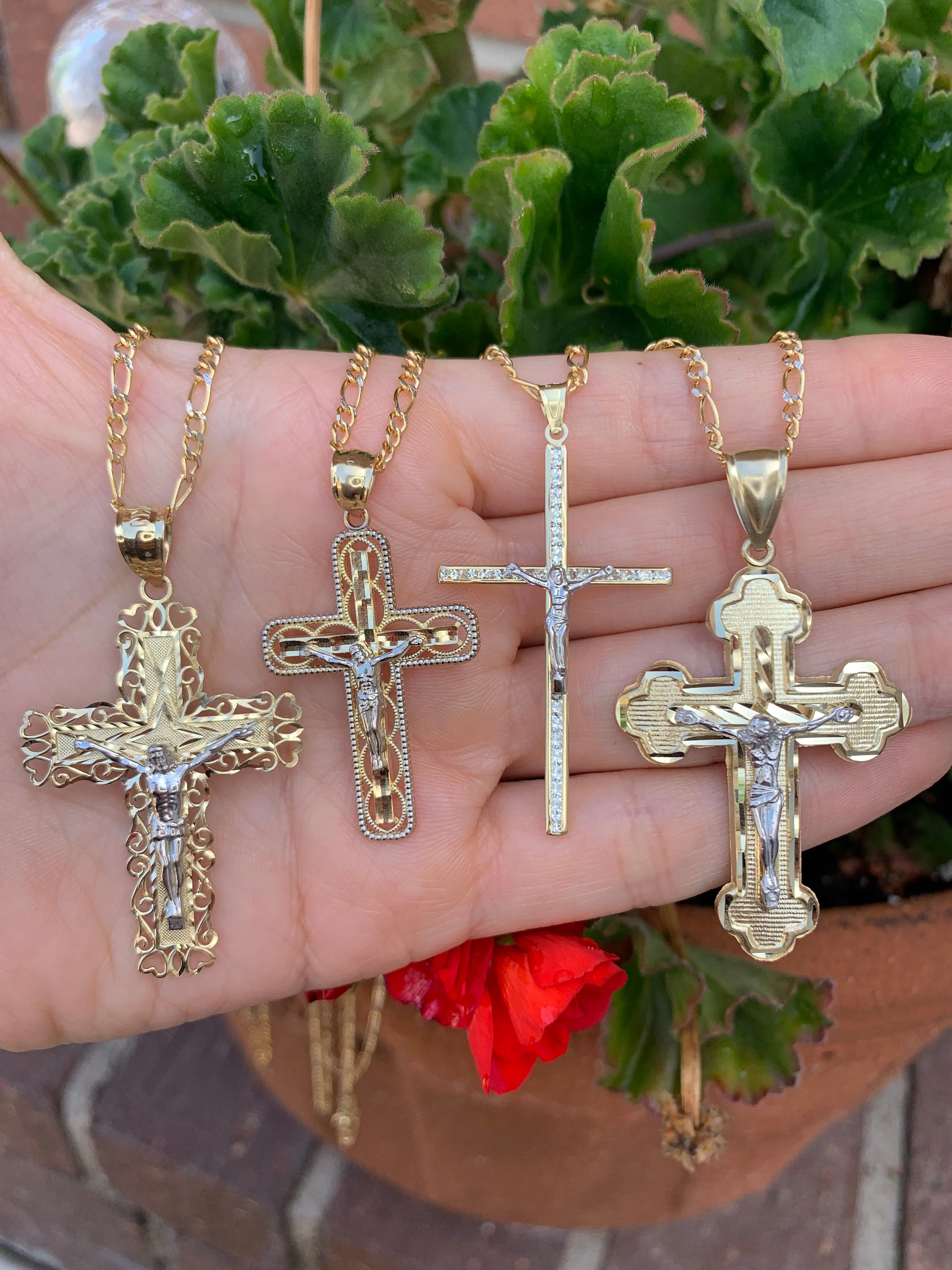 10k Solid Gold Yellow Classic 2 Tone Jesus Cross Crucifix Pendant Necklaces