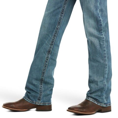 Ariat Men's M4 Low Rise Scoundrel Bootcut Jeans in Scoundrel