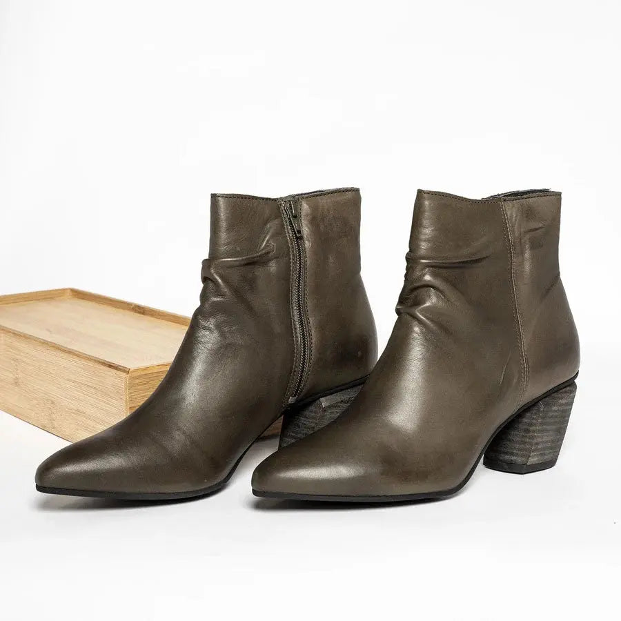 Attica Boot - Leather, Dark Brown Khaki