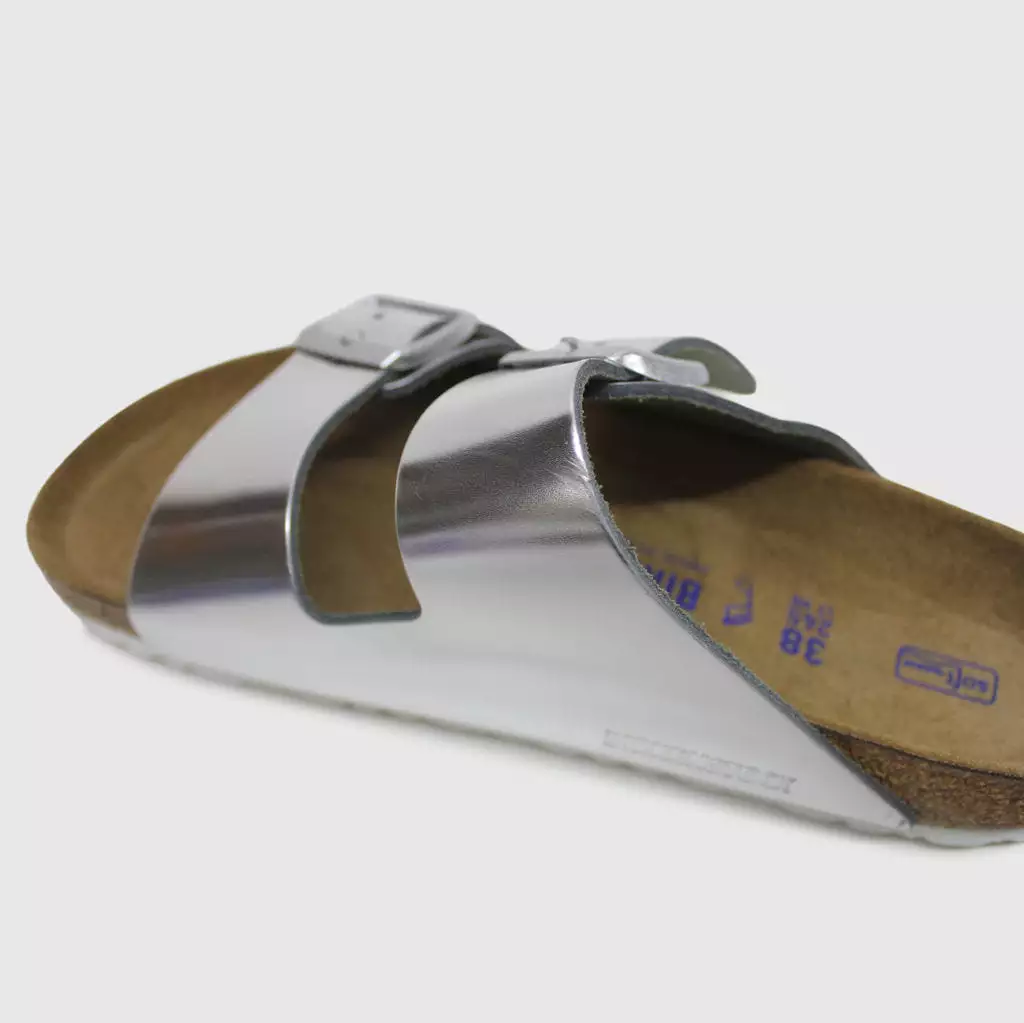 Birkenstock Women's Sandals - Arizona Metallic, Open-Back, Slip-On Slides, Leather in UK Size 5.