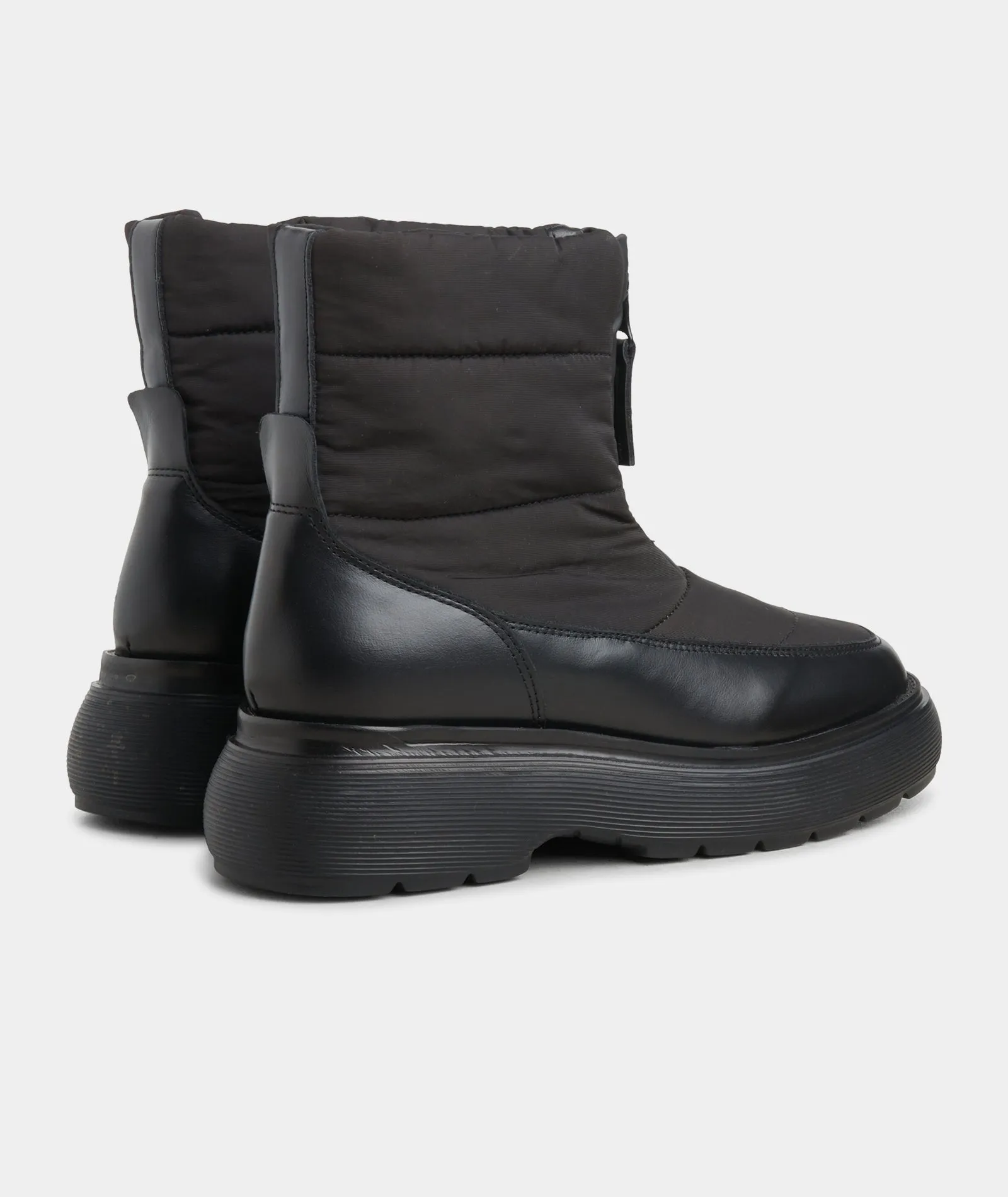 Black Cloud Snow Boots Nylon