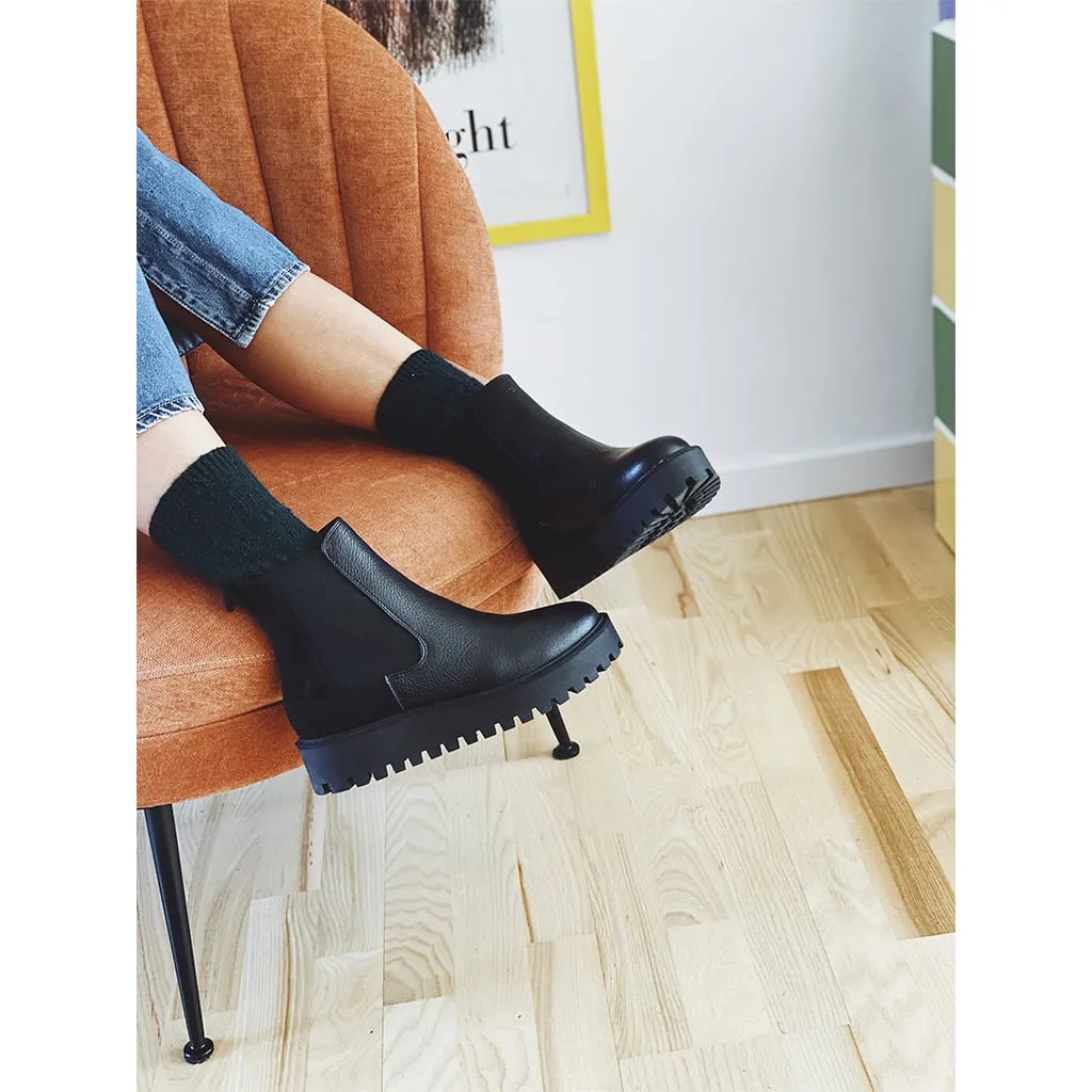 Black Leather Mina Chelsea Boots