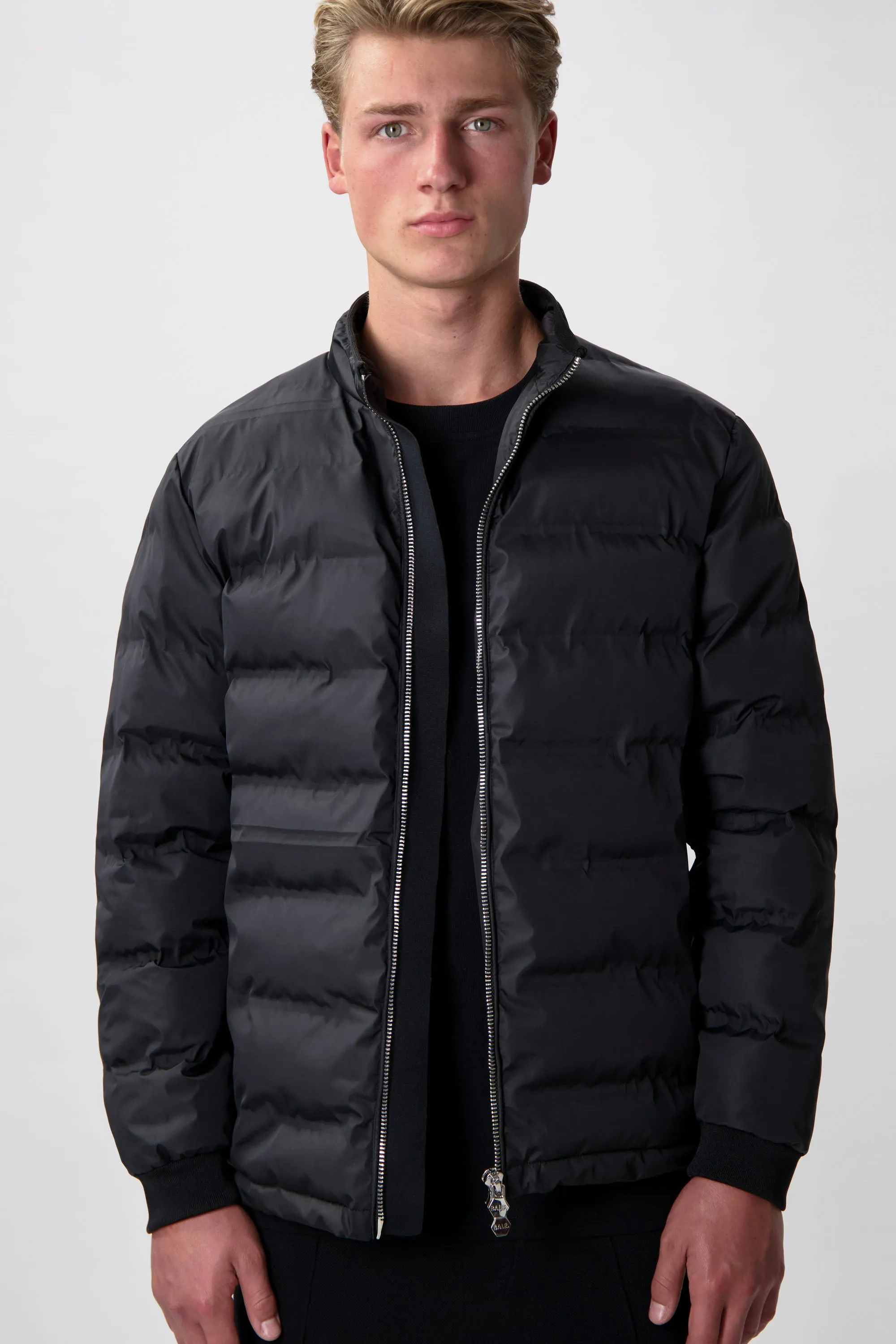 Black Q-Series Regular Fit Puffer Jacket