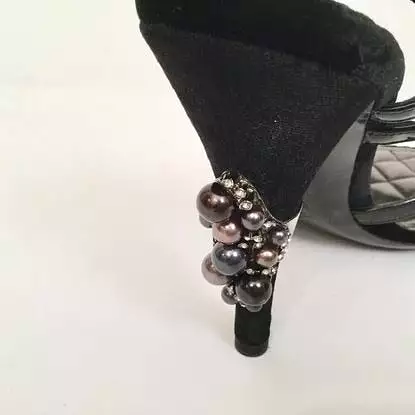 Chanel 04A 2004 Fall Black Velvet Patent Leather Sandal Heels with Pearl Embellishment - EU 38.5