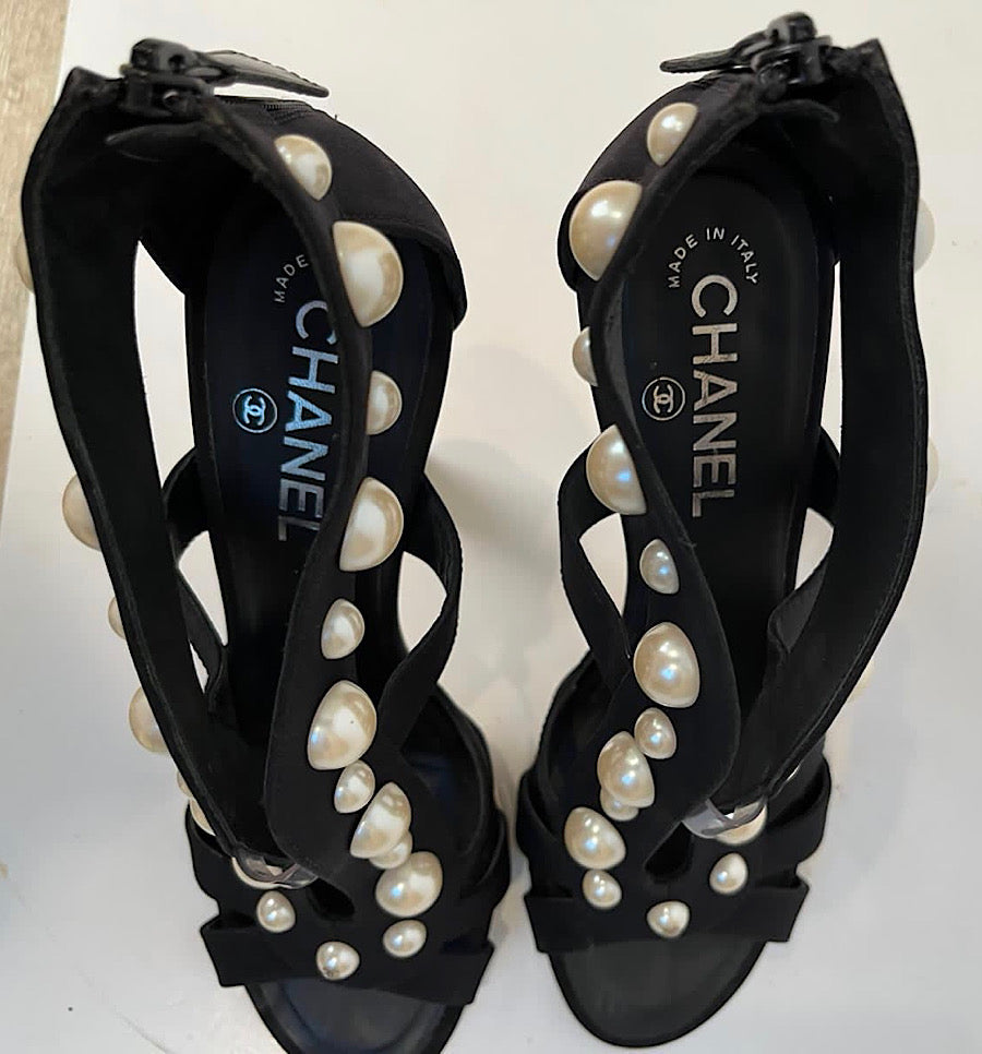 Chanel Black Sandal Heels with Pearl Trim Size EU 37.5 US 6.5/7 Narrow