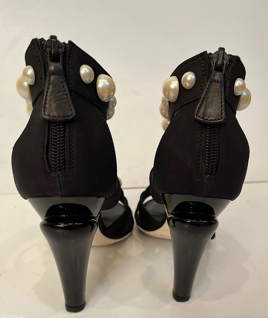 Chanel Black Sandal Heels with Pearl Trim Size EU 37.5 US 6.5/7 Narrow