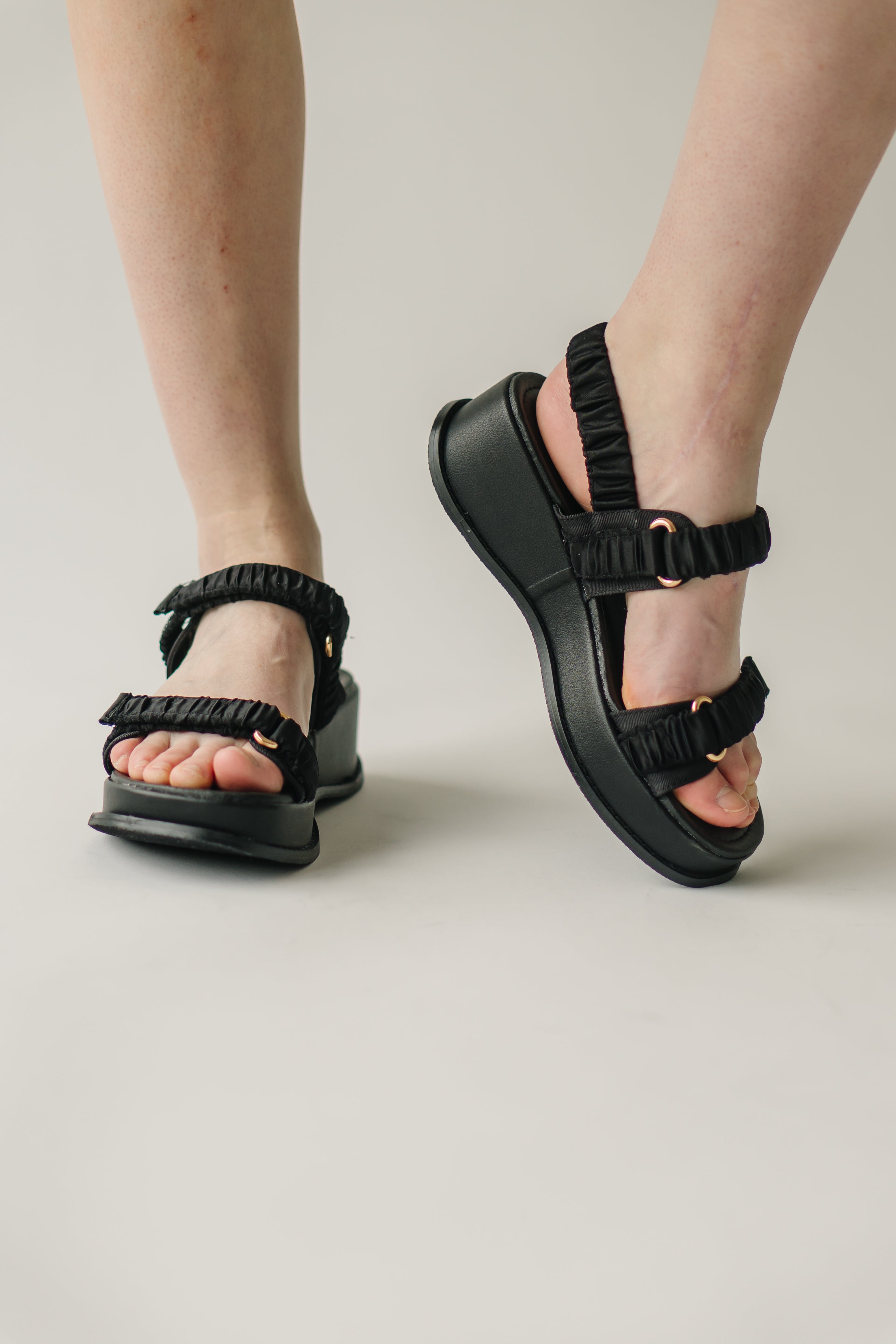 Chinese Laundry Black Sandal