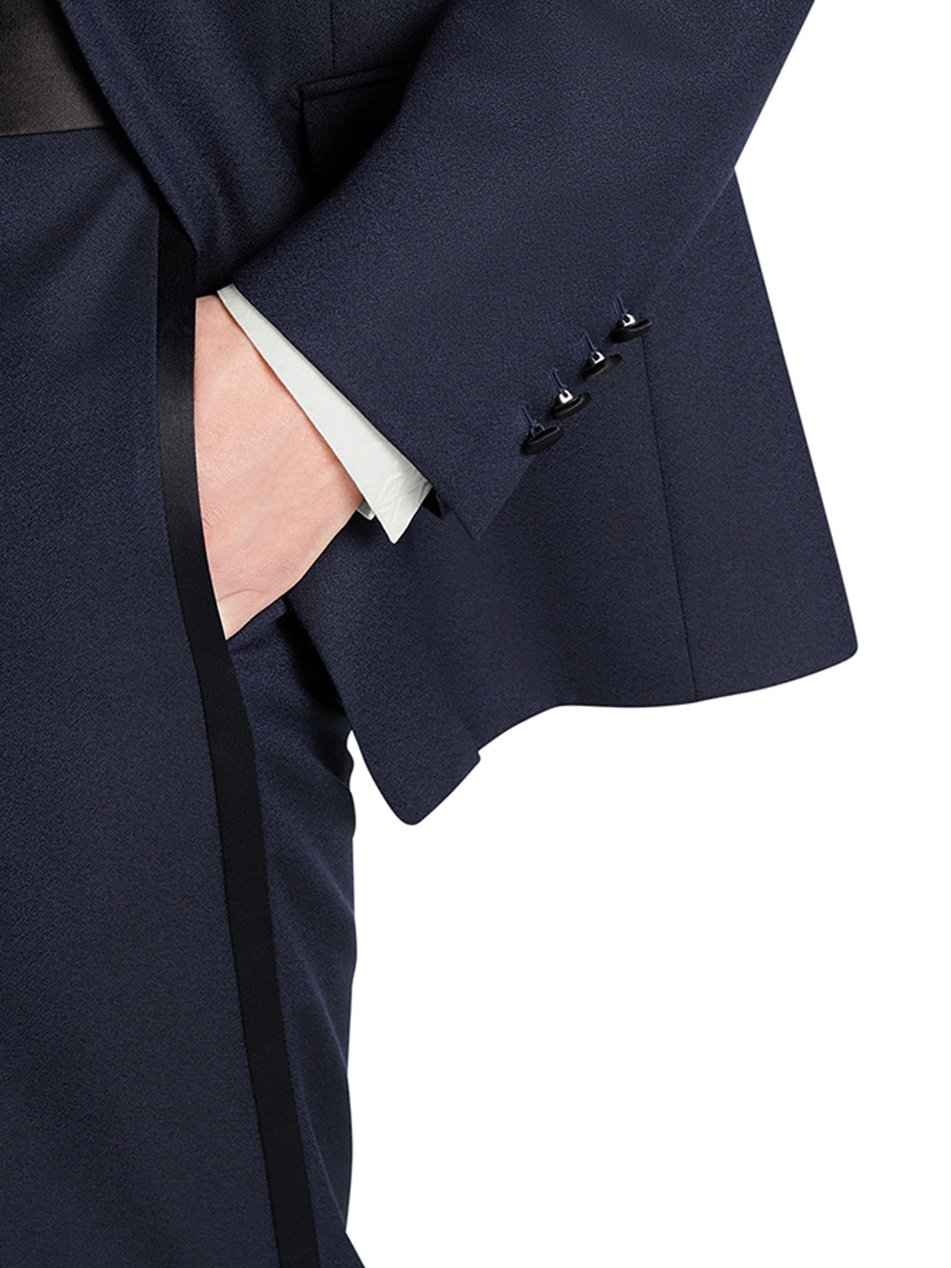 Classically cut tuxedo with shawl lapels