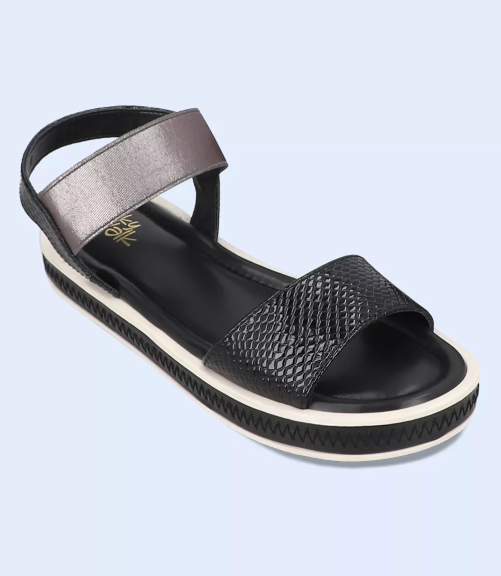 Comfort Sandal for Women in Black, BW9747