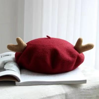 Cute Christmas beret with antler design - BY51011