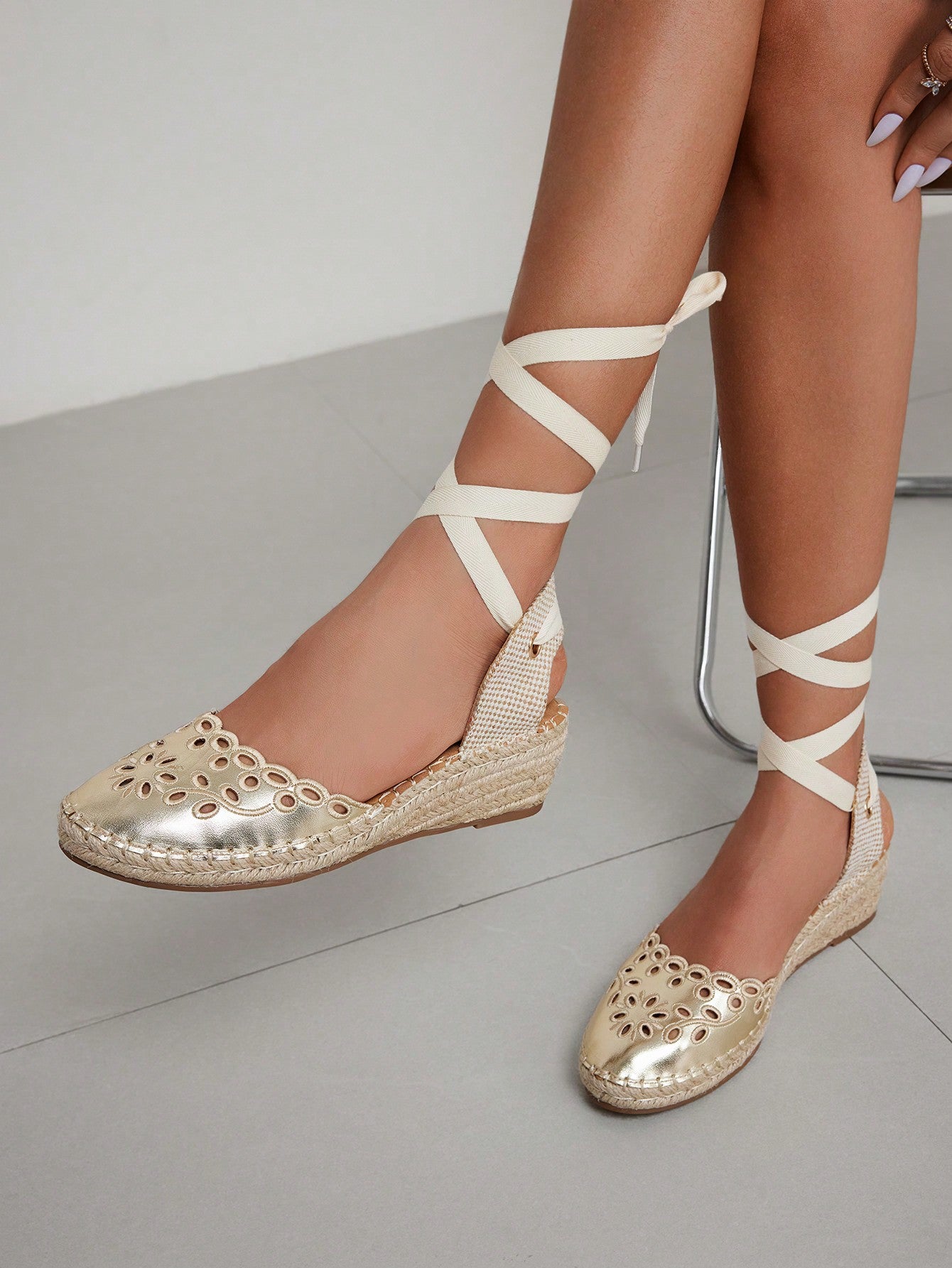 Embroidered Rope Wedge Sandals for Women - Spring and Summer Fashion