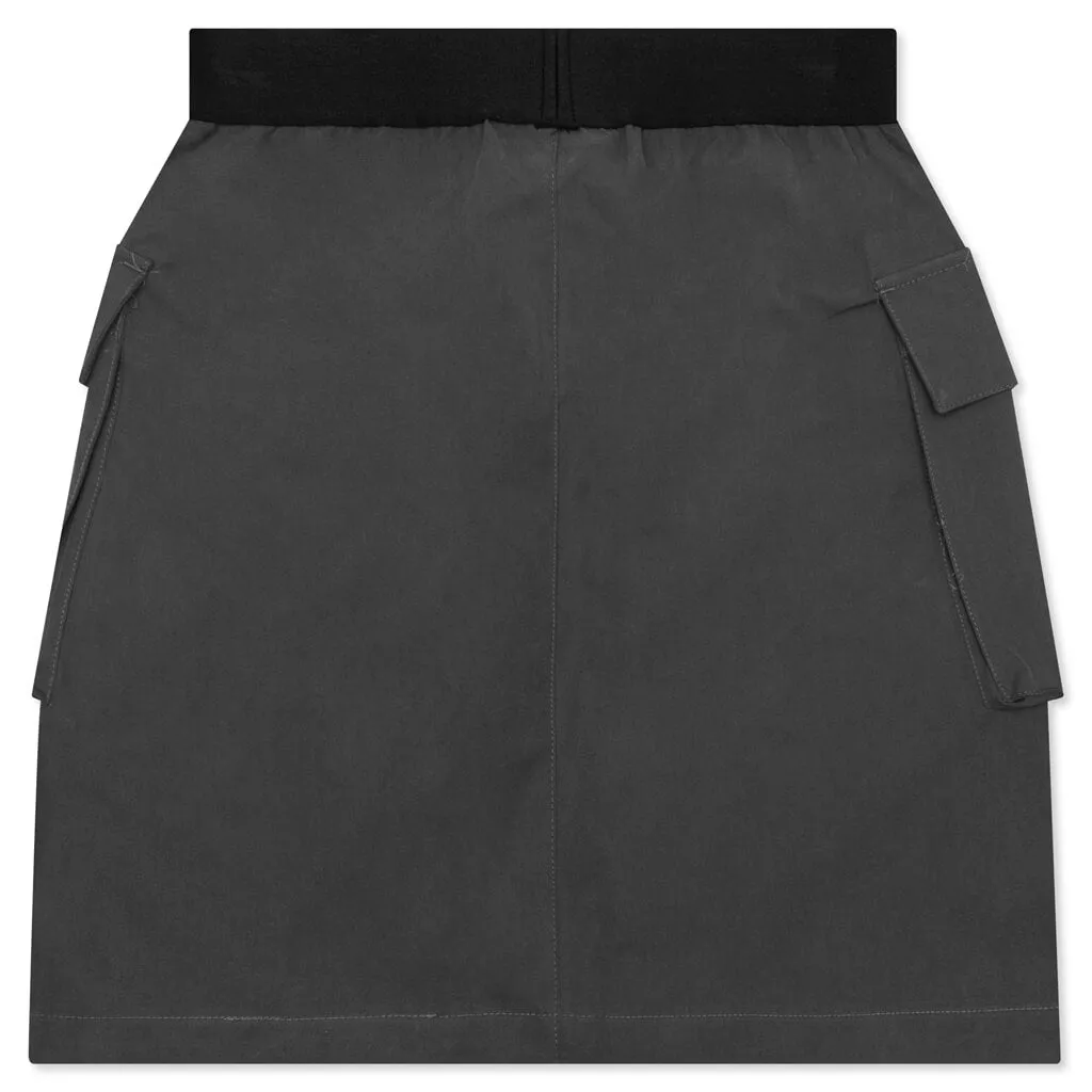 Essentials Women's Cargo Skirt Iron