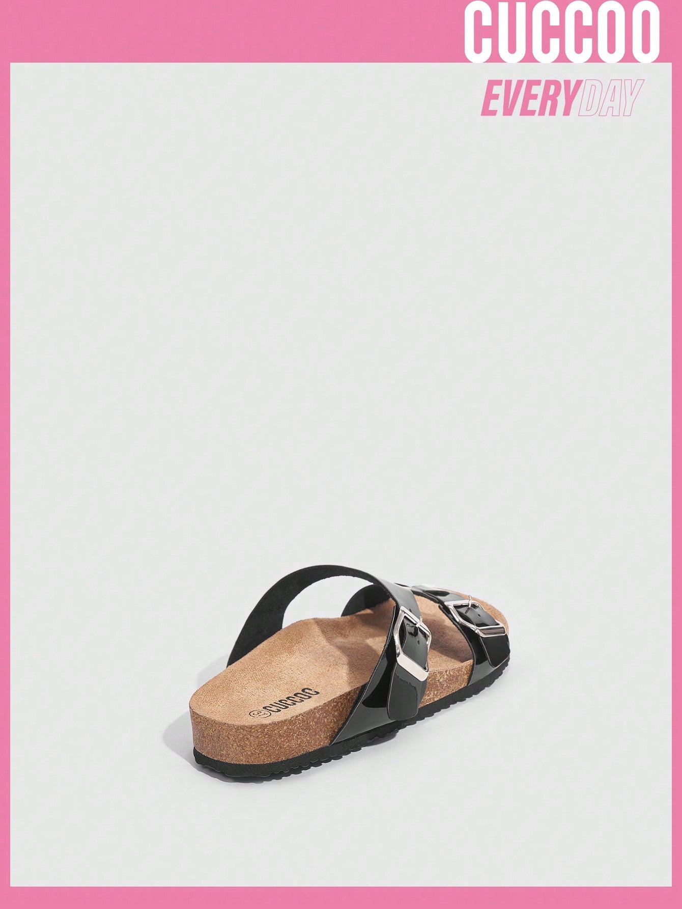 Flat black sandals for women ideal for spring and summer.