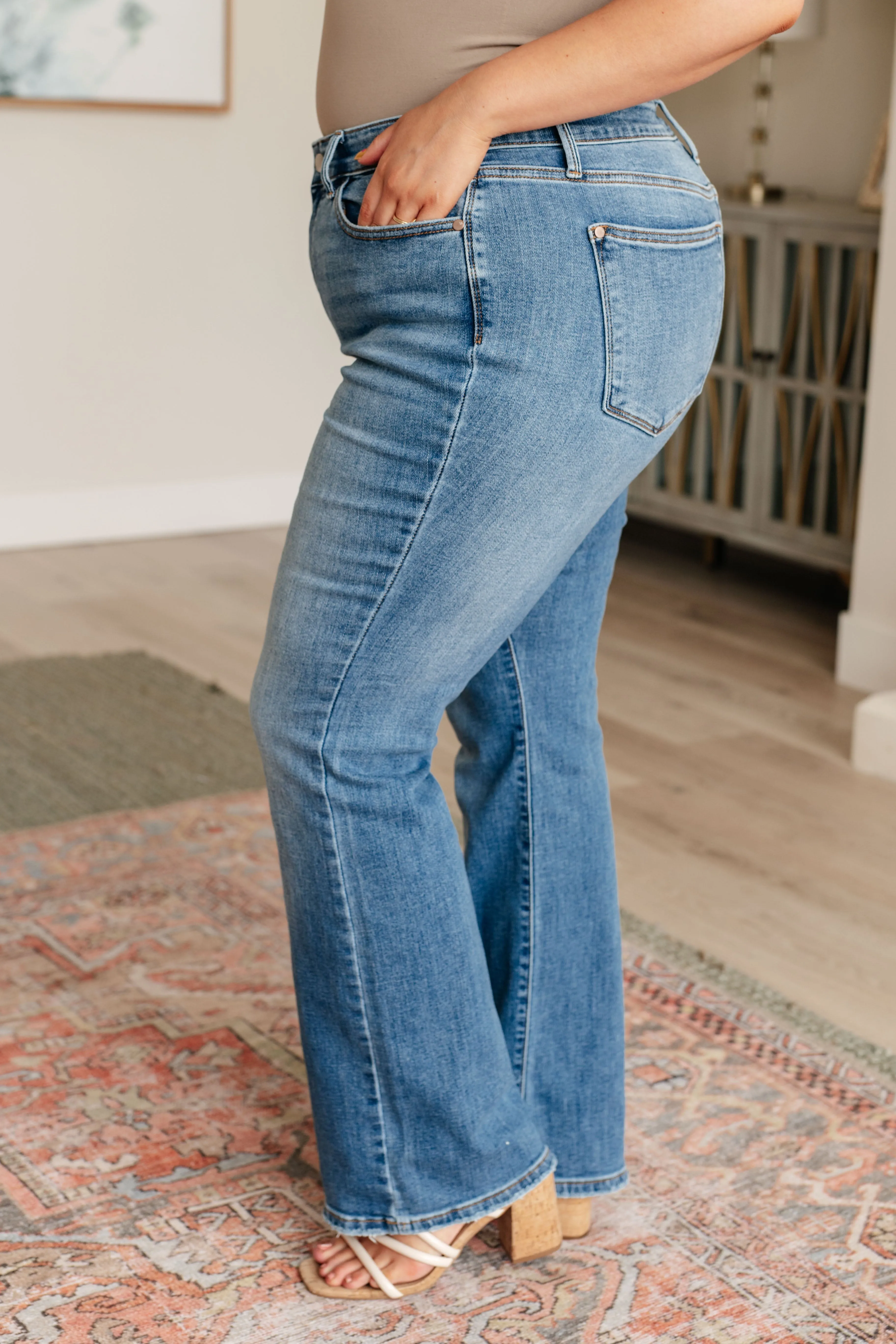 Judy Blue Genevieve Bootcut Jeans - Mid Rise Vintage Style