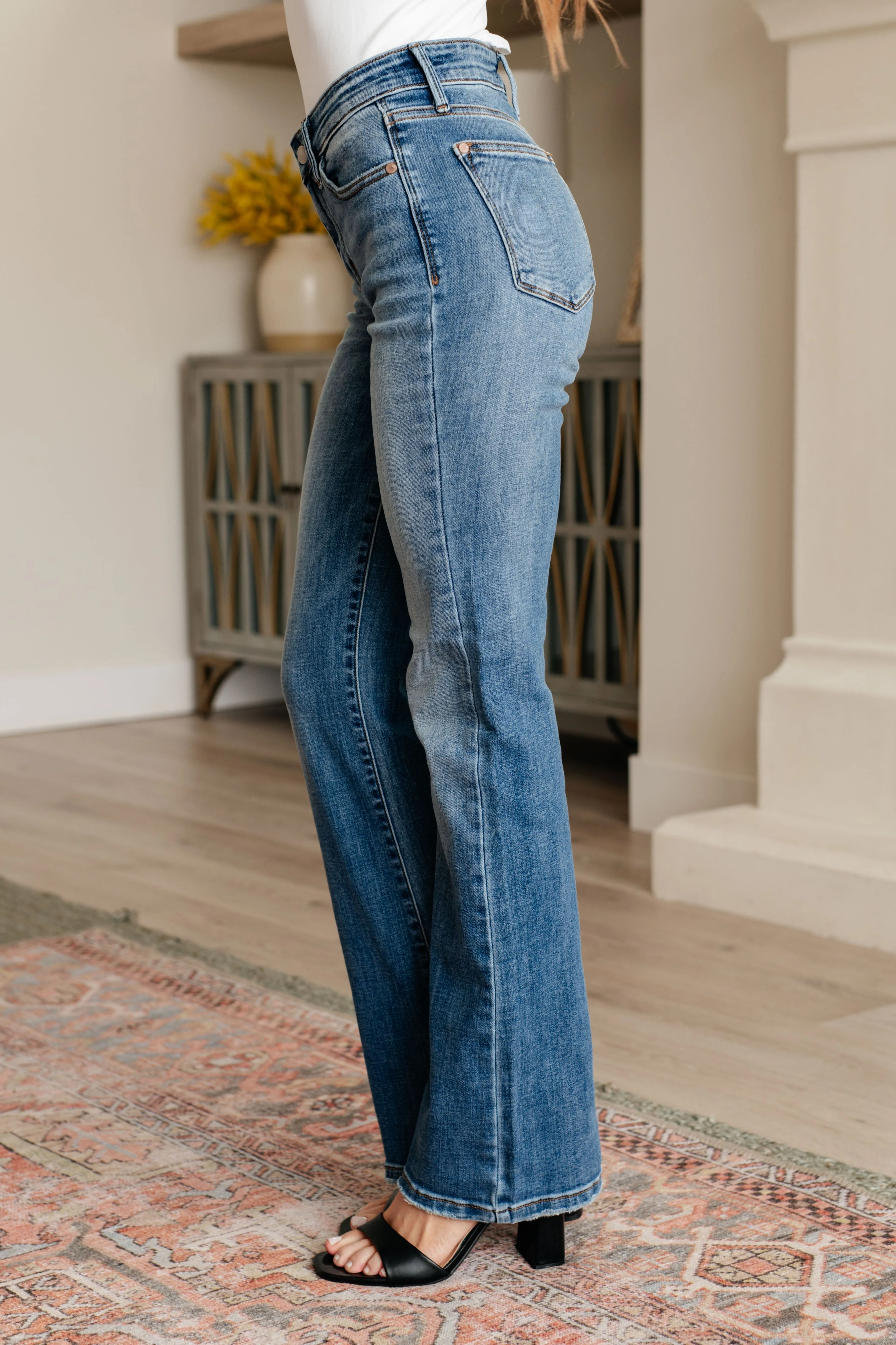 Judy Blue Genevieve Bootcut Jeans - Mid Rise Vintage Style