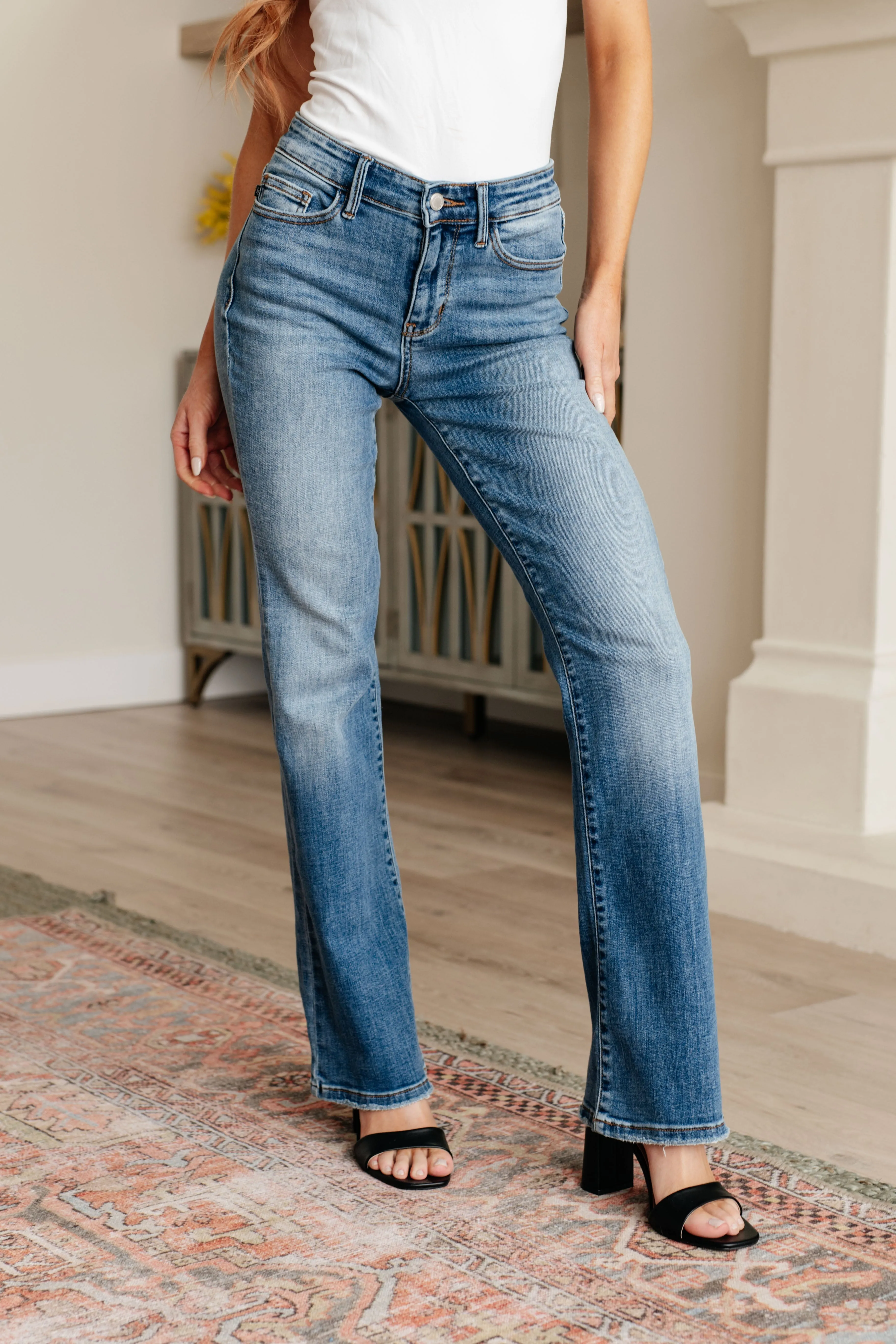 Judy Blue Genevieve Bootcut Jeans - Mid Rise Vintage Style