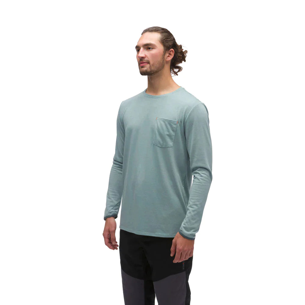 Grundens fishing shirt for surf performance on the shore