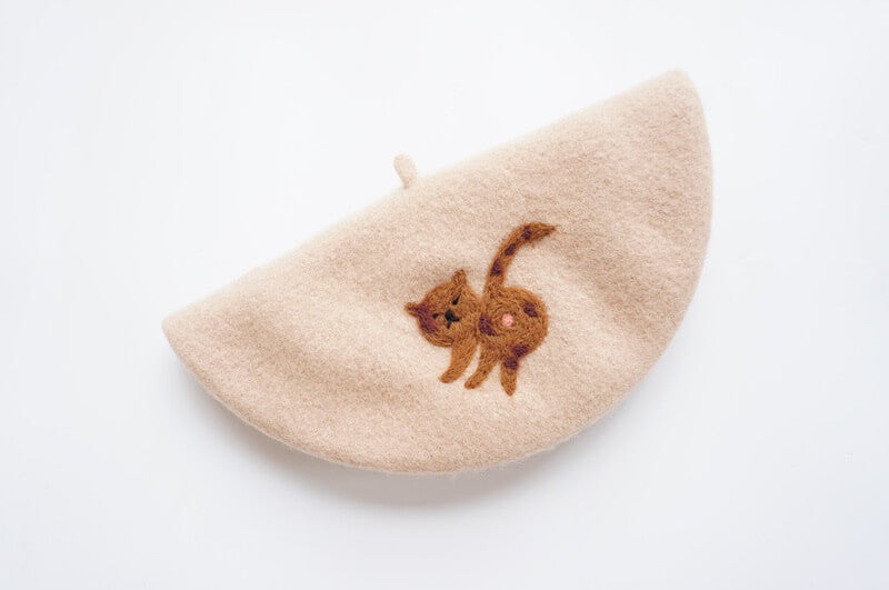 Handmade Beret for Kittens - Shop Now by40033