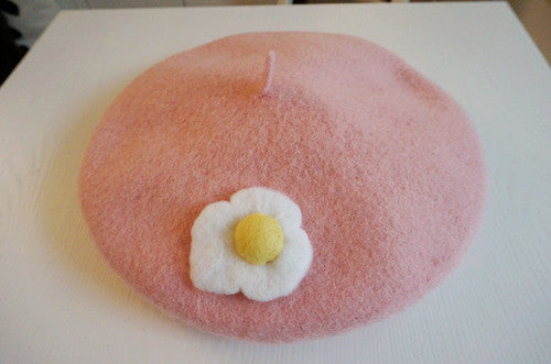 Macaroon Egg Beret