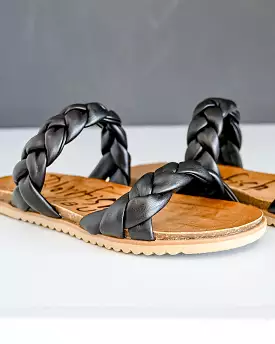 Mariana 2-Strap Sandals with Braided Design.