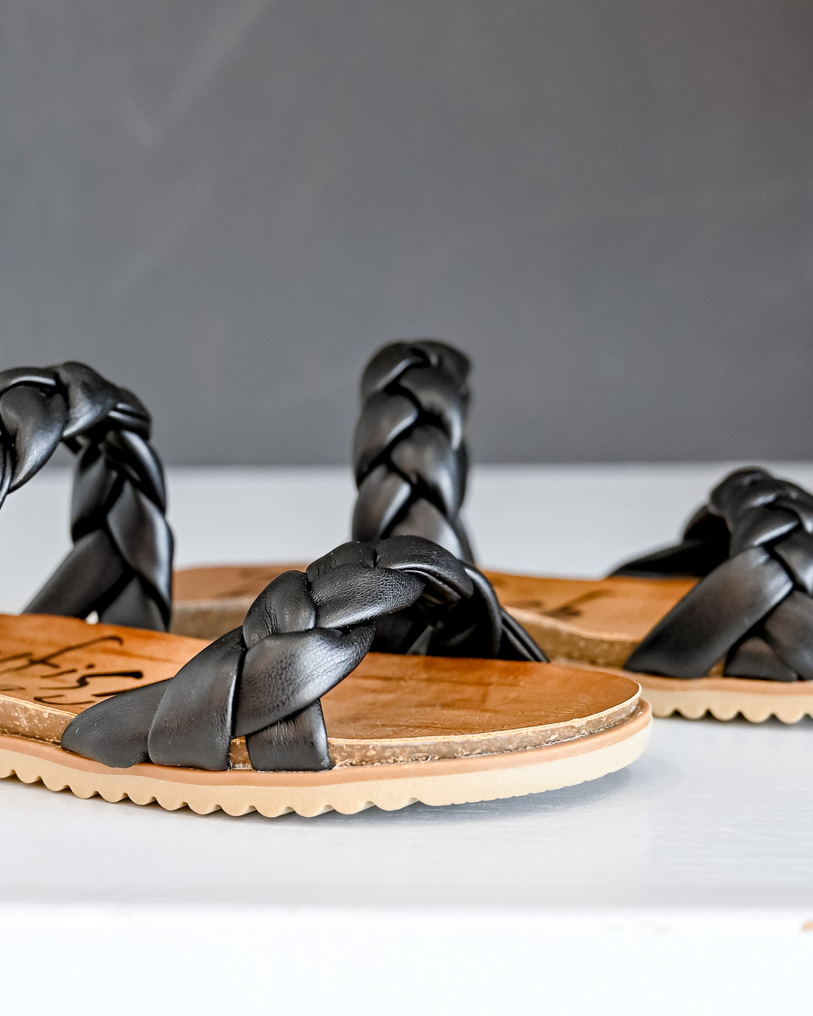 Mariana 2-Strap Sandals with Braided Design.