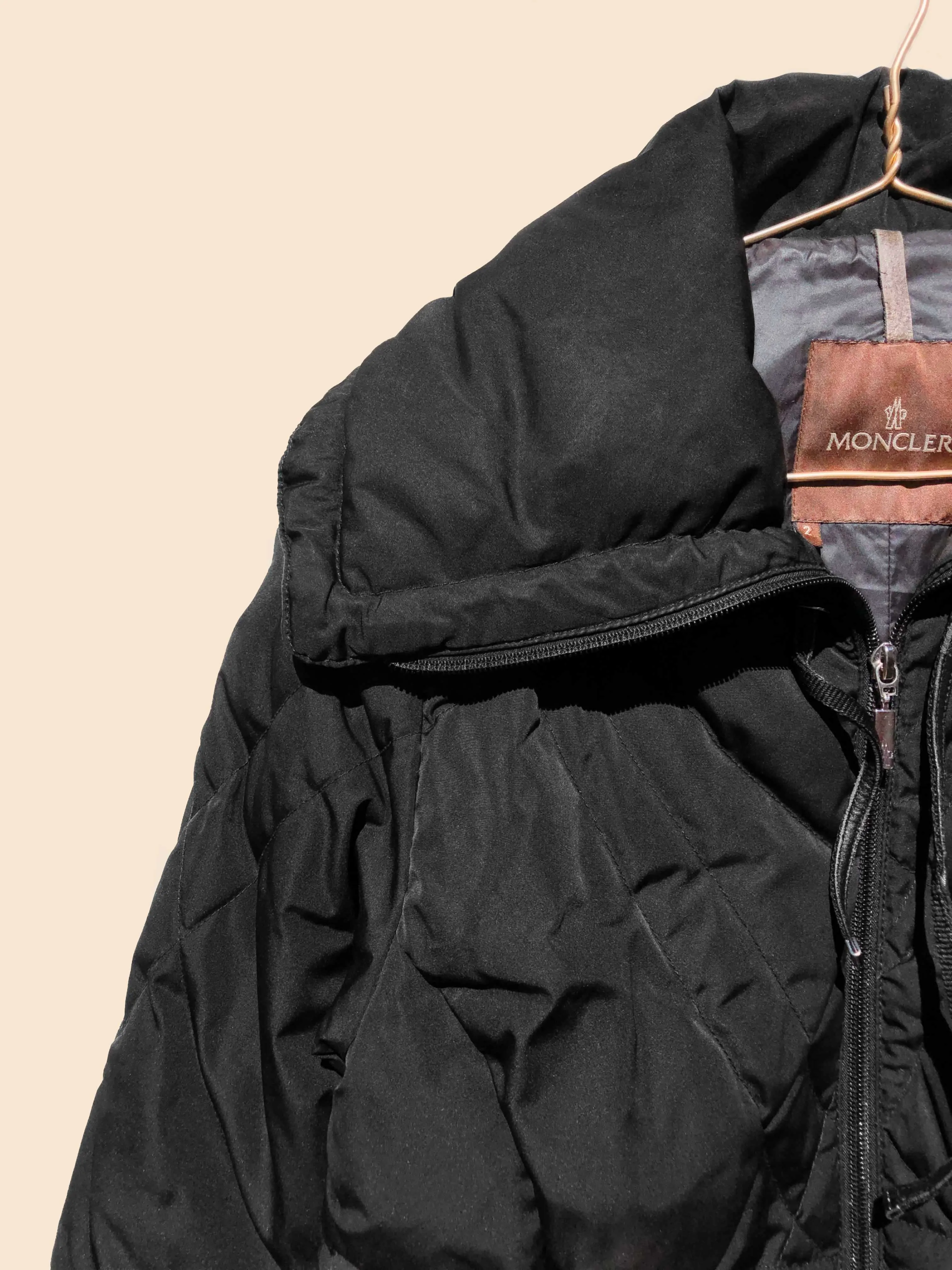 Moncler Black Puffer Down Jacket (S/M)