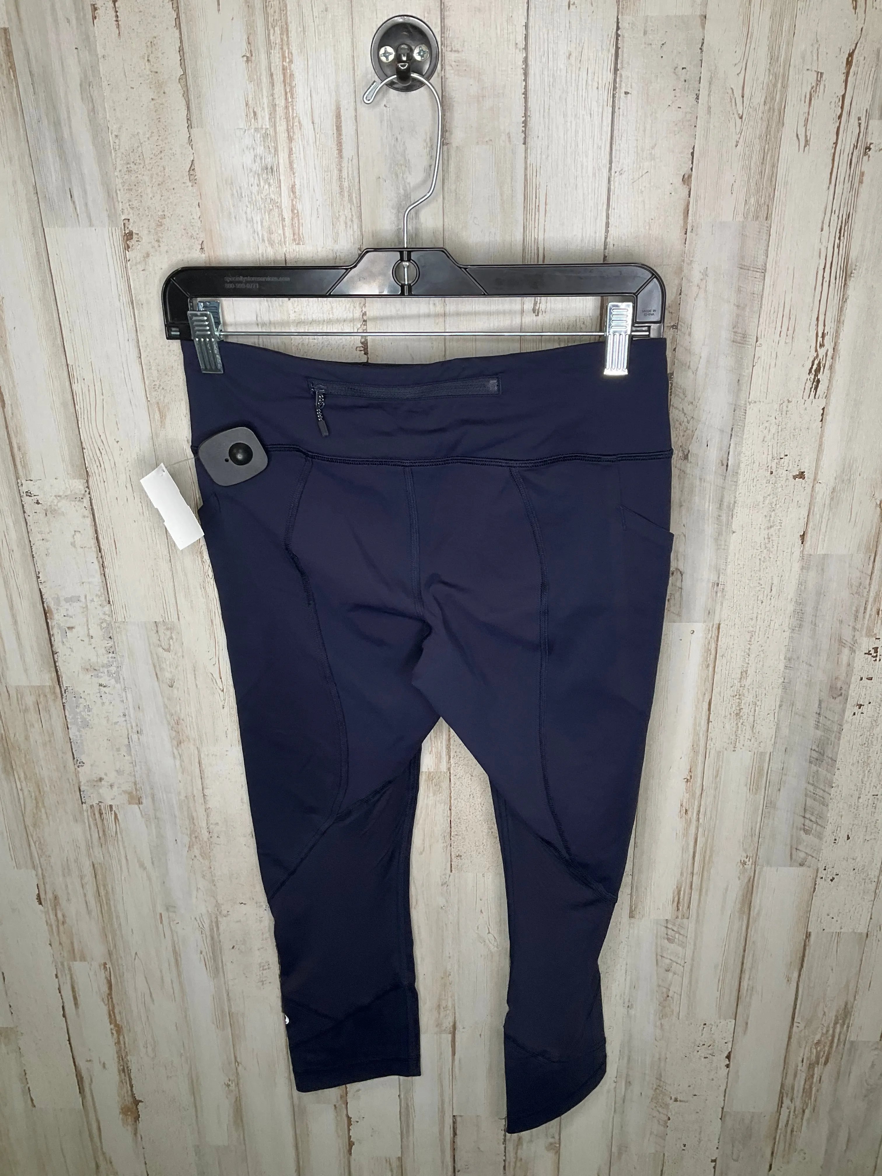 Navy Athletic Capris Lululemon, Size 6 - Women's Exercise Leggings