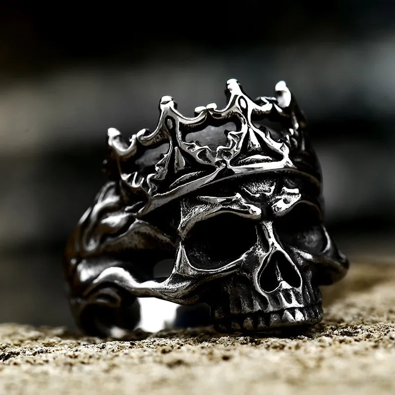 Biker Skull Ring - Noble Crown