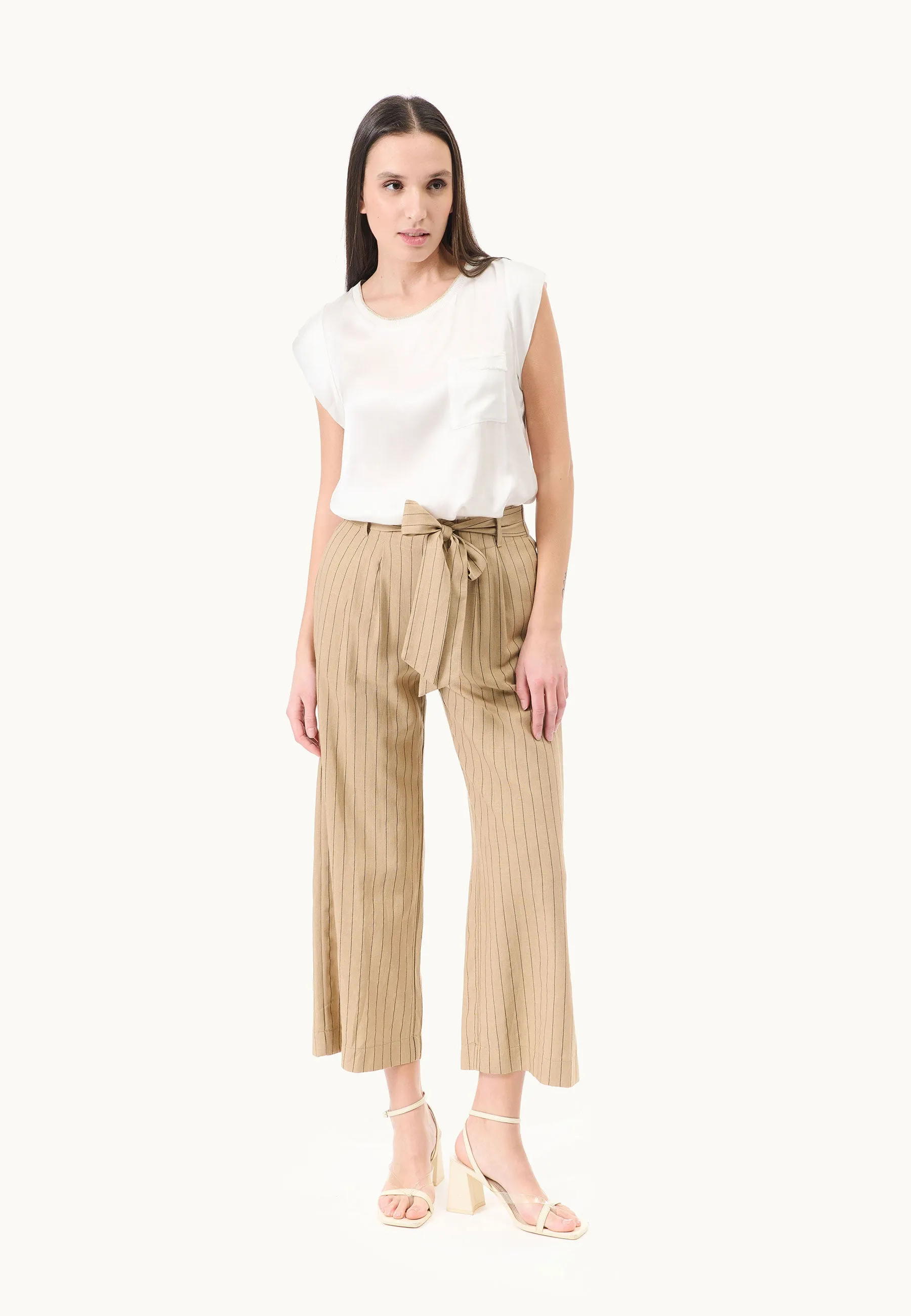 Cropped gessato pants