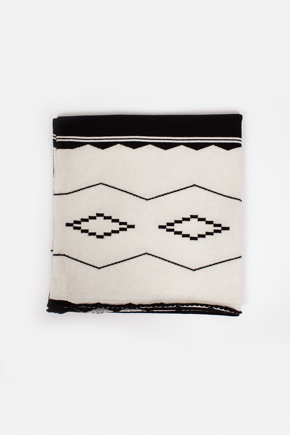 Pueblo Scarf in Black and White