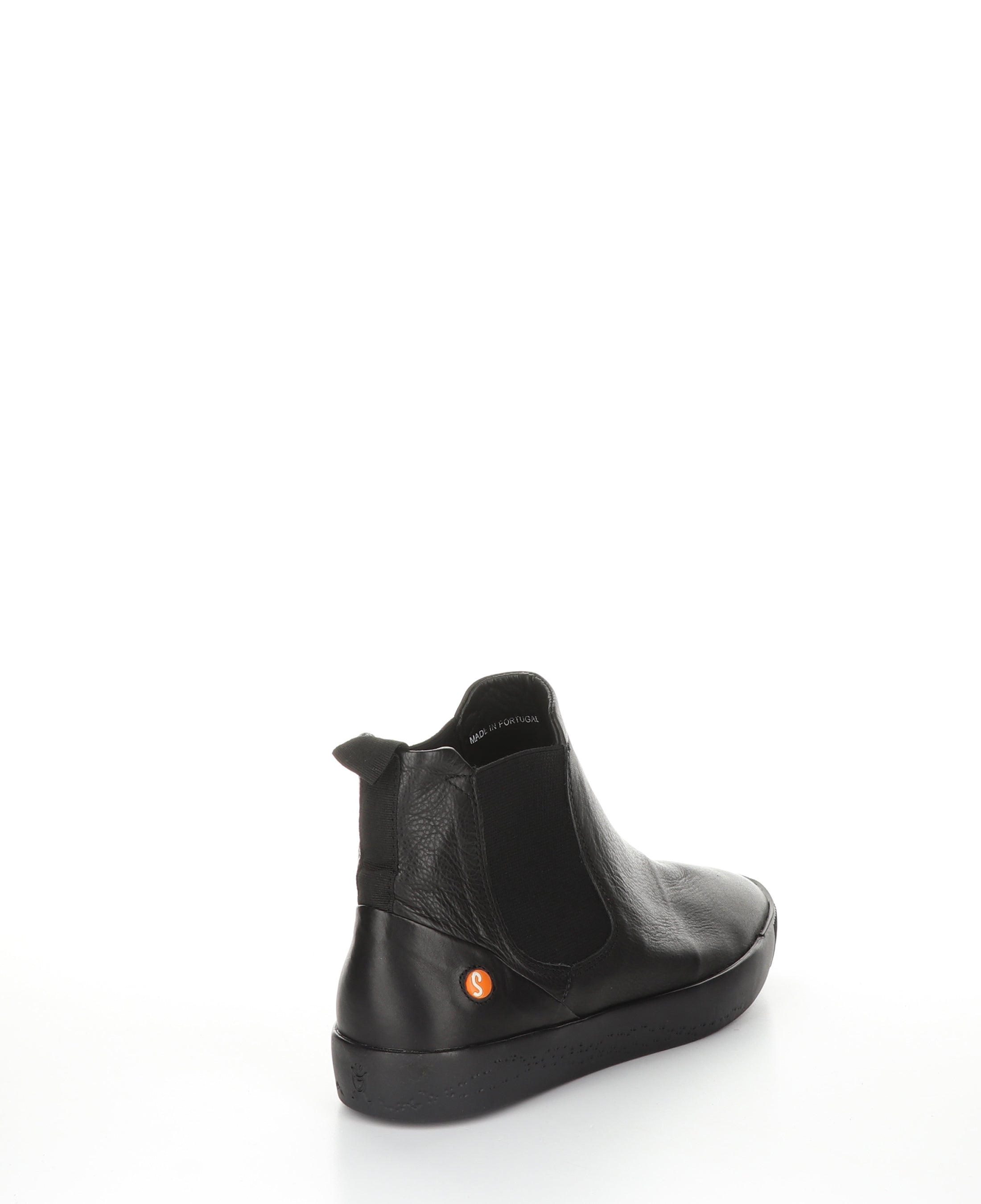 SAHA608SOF Chelsea Ankle Boots - Black