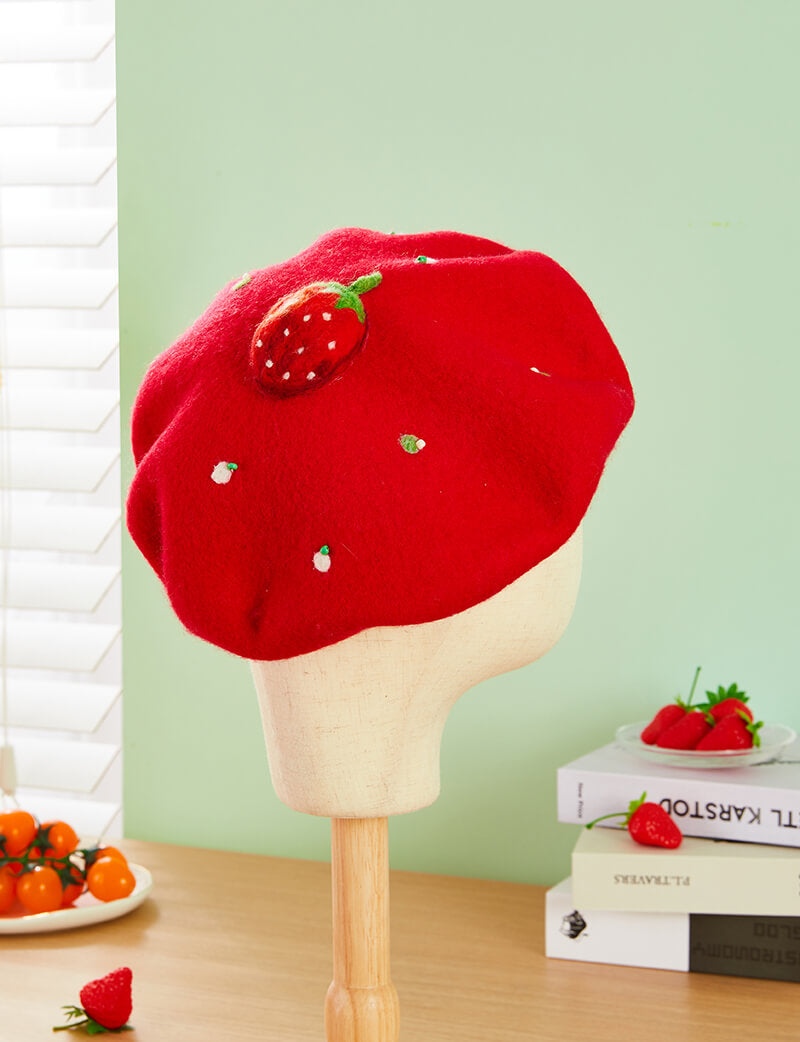 Strawberry beret - 0119