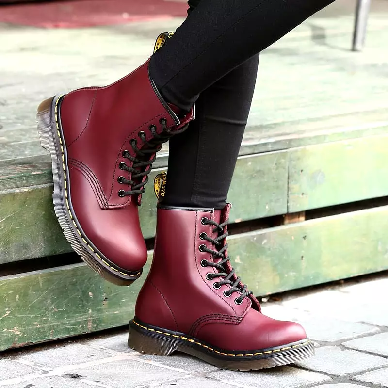 Stylish Leather Unisex Boots - Fashion meets Functionality