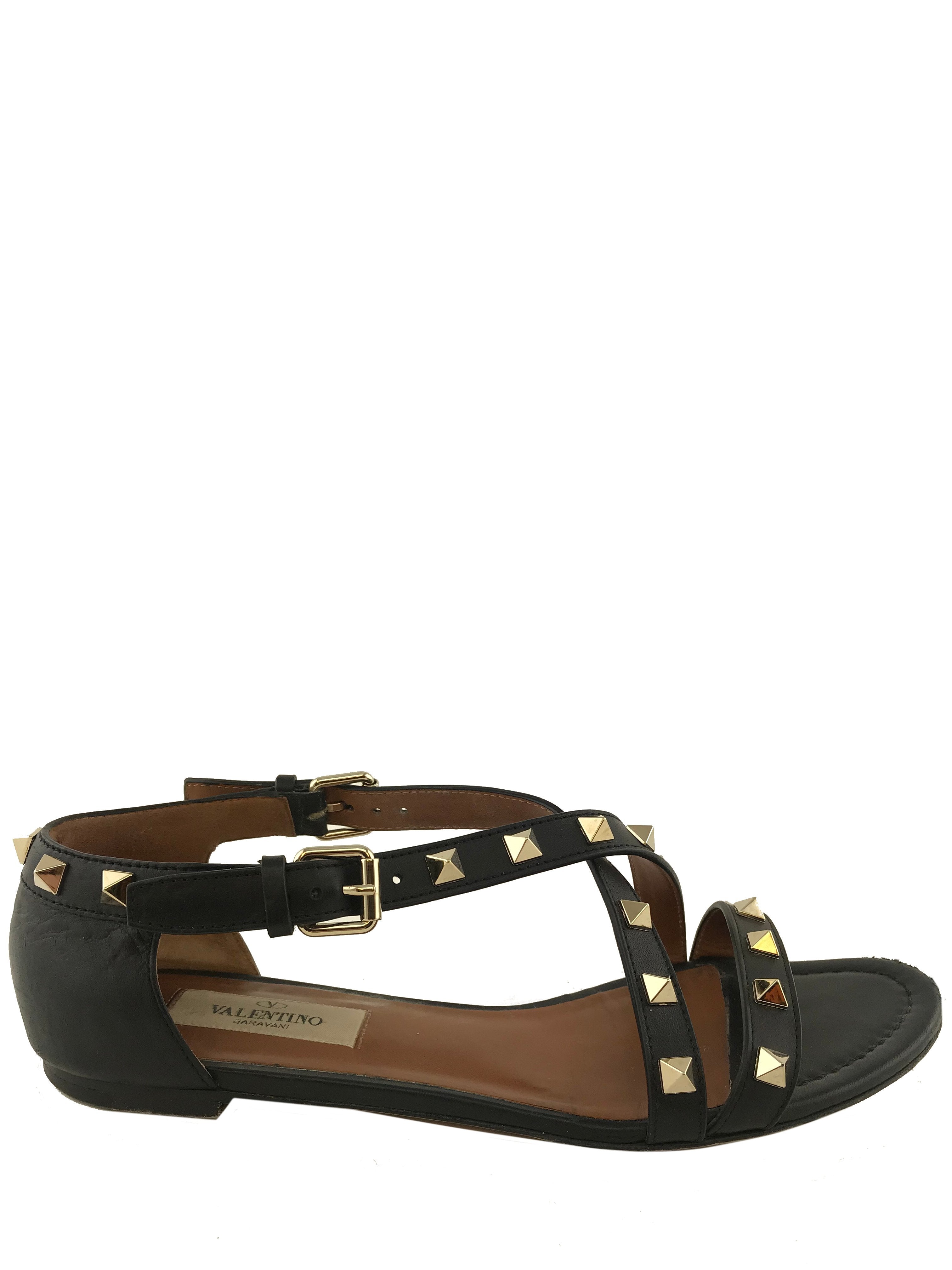 Valentino Rockstud sandals - Size 6.5