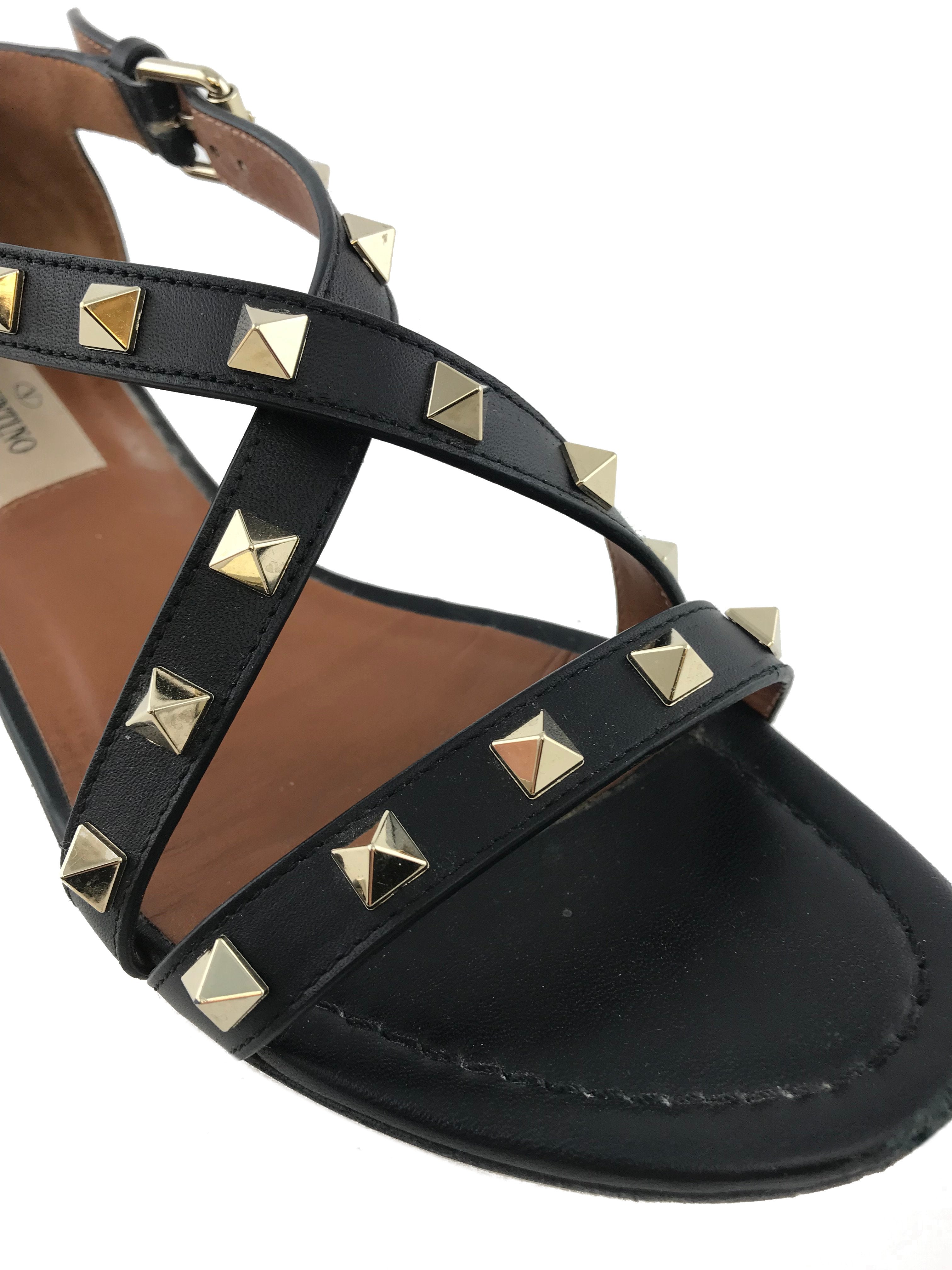 Valentino Rockstud sandals - Size 6.5