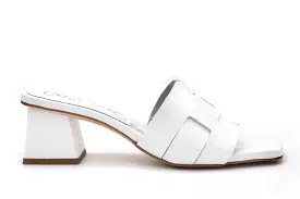 White leather slip-on Mule